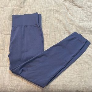 Knix large leggings. Like new condition